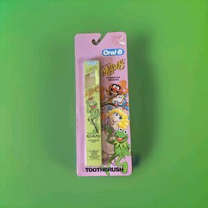 Vintage New 80s Oral-B Toothbrush Jim Henson's Muppets Kermit Frog 1985 RARE